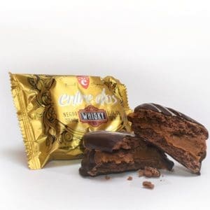 Entre Dos - Alfajor Premium Chocolate Negro con Dulce de Leche al Whisky con Hilos de Chocolate Blanco - 6 Unidades