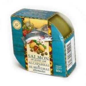 Salmon Ahumado con alcaparras y almendras