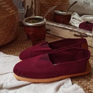 Alpargatas Hombres bordo con Talonera de Cuero
