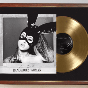 Cuadro Ariana Grande Dangerous Woman Tapa Lp Firmada Y Disco Oro (replica)